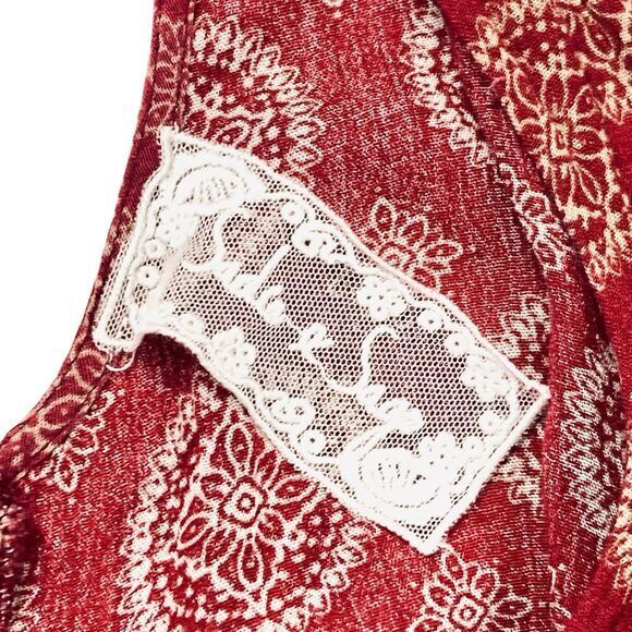 Sadie & Sage Cold Shoulder Bell Sleeve Romper S Burgundy Bohemian Beach Jumpsuit - Picture 13 of 14